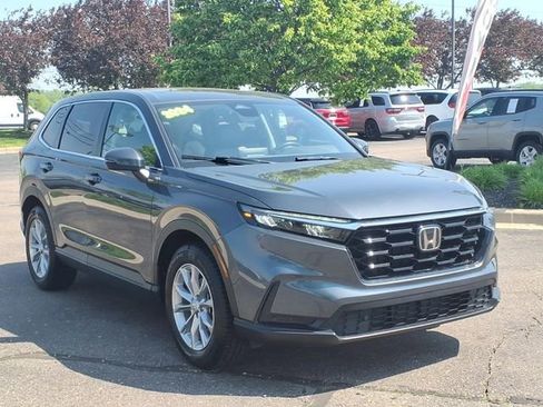 Used 2024 Honda CR-V EX-L image 3