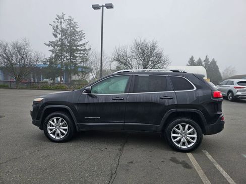 Used 2016 Jeep Cherokee Limited w/ Trailer Tow Group image 4