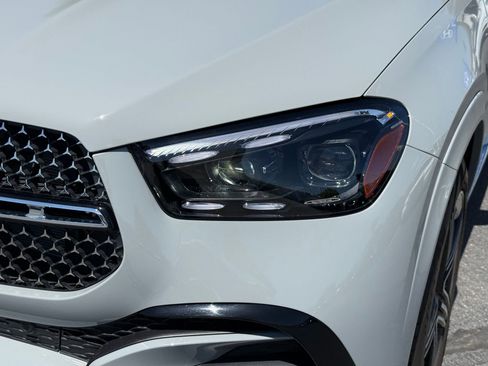 Used 2025 Mercedes-Benz GLE 580 4MATIC image 12