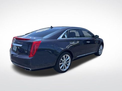 Used 2013 Cadillac XTS Luxury w/ Driver Awareness Package FWD image 3