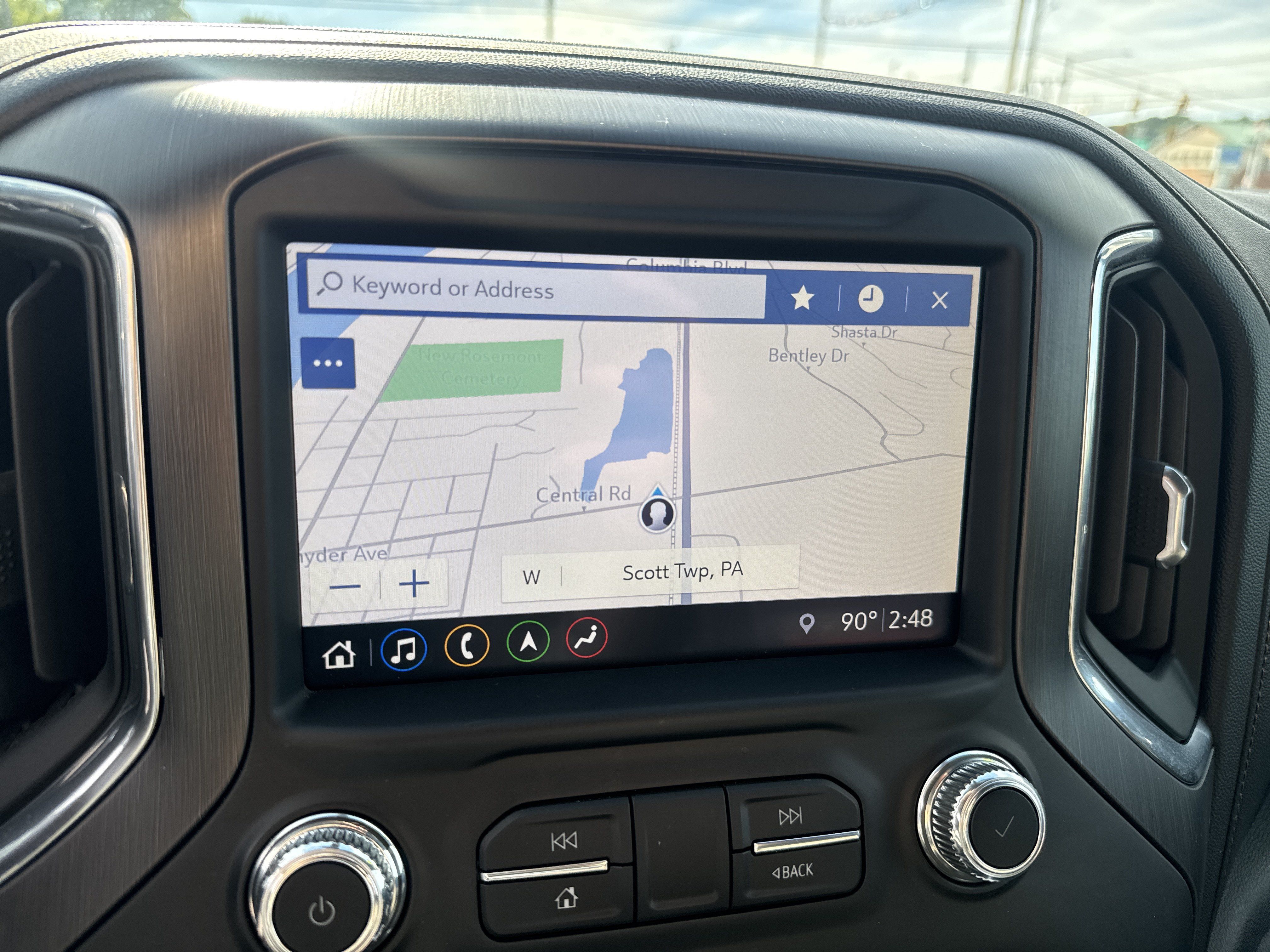 Used 2019 GMC Sierra 1500 AT4 w/ AT4 Premium Package AWD/4WD image 18