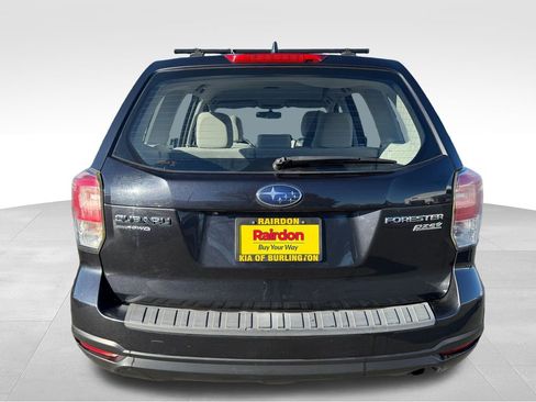 Used 2017 Subaru Forester 2.5i image 7