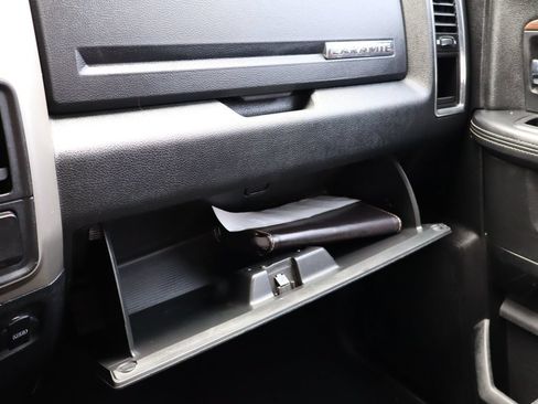 Used 2014 RAM 1500 Laramie AWD/4WD image 37