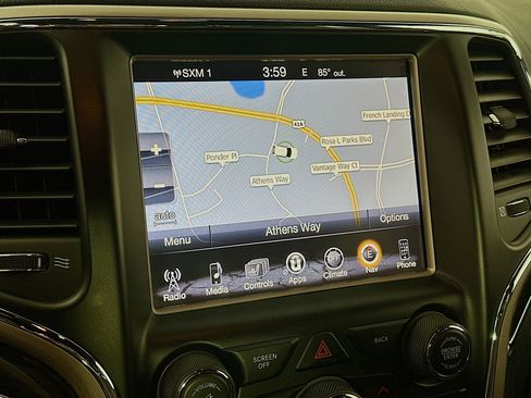 Used 2014 Jeep Grand Cherokee Overland AWD/4WD image 21