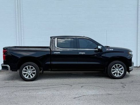 Used 2020 Chevrolet Silverado 1500 LTZ w/ LTZ Plus Package AWD/4WD image 3