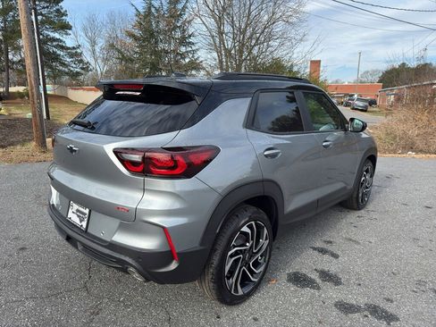 New 2026 Chevrolet TrailBlazer RS w/ Convenience Package FWD image 5