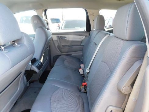 Used 2015 Chevrolet Traverse LS image 13