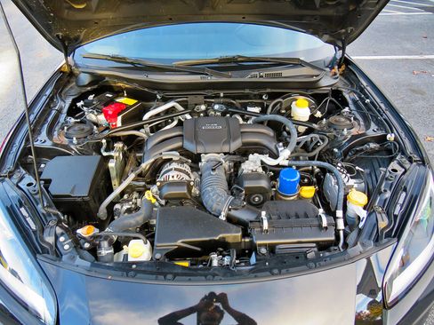 Used 2024 Subaru BRZ tS image 35