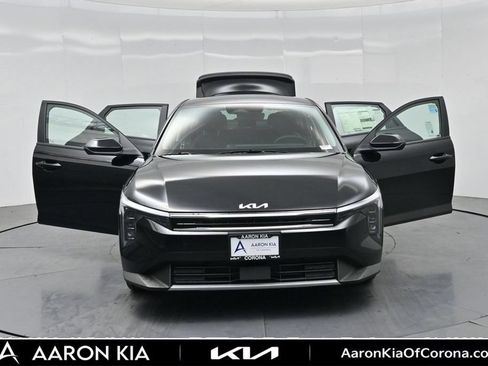 New 2026 Kia K4 EX FWD image 46