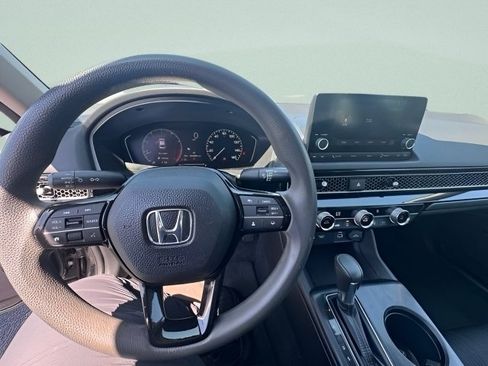Used 2022 Honda Civic LX image 12