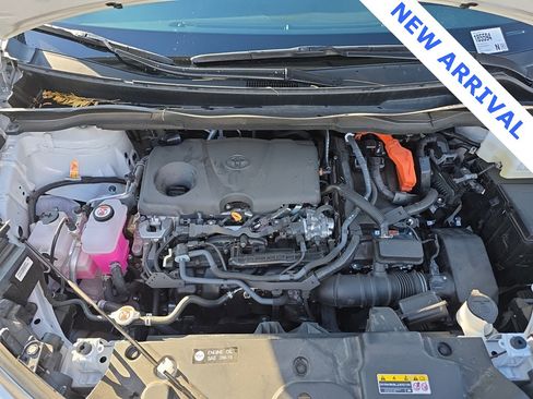 Used 2025 Toyota Sienna Platinum image 57