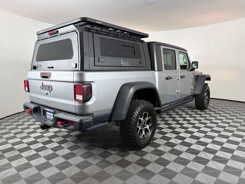 Used 2020 Jeep Gladiator Rubicon AWD/4WD image 3