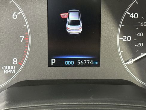Used 2024 Toyota Corolla LE FWD image 29