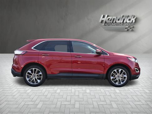 Used 2017 Ford Edge Titanium w/ Equipment Group 301A image 10