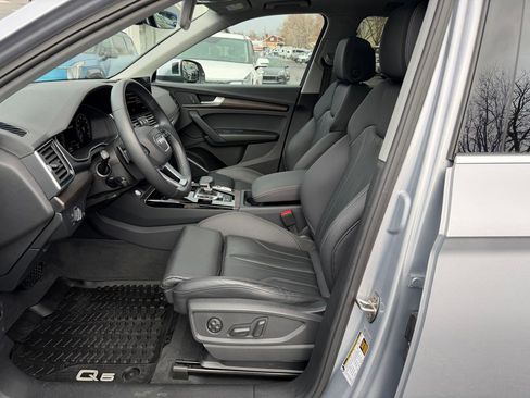Used 2025 Audi Q5 e Premium image 4
