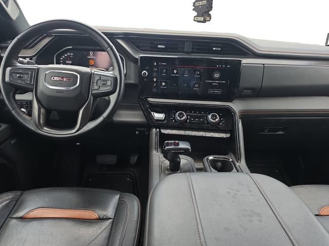 Used 2023 GMC Sierra 1500 AT4 w/ Technology Package AWD/4WD image 12