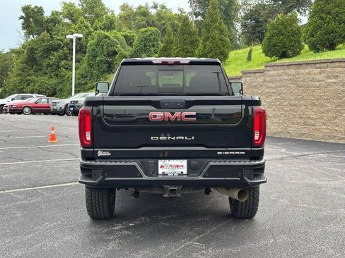 Used 2022 GMC Sierra 2500 Denali w/ Technology Package AWD/4WD image 4