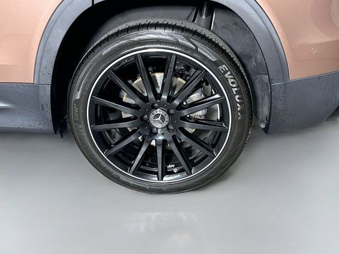 Used 2022 Mercedes-Benz GLB 250 image 34