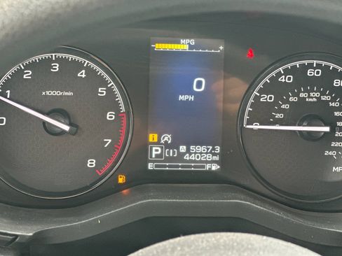 Used 2022 Subaru Forester AWD/4WD image 24