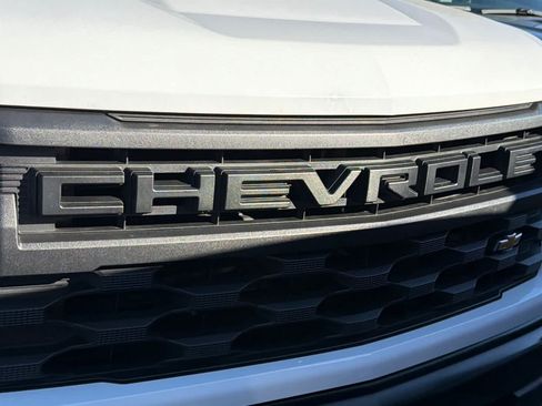 Used 2024 Chevrolet Silverado 1500 W/T w/ WT Value Package AWD/4WD image 9