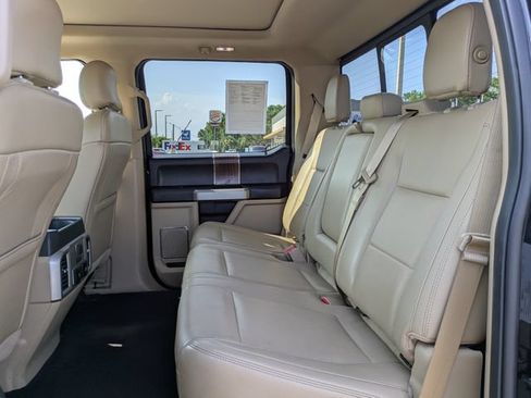Used 2017 Ford F150 Lariat w/ Equipment Group 502A Luxury AWD/4WD image 14