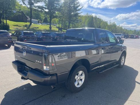 Used 2018 RAM 1500 Express AWD/4WD image 5