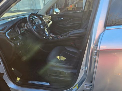 Used 2019 Buick Envision Essence image 6