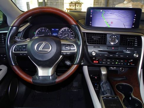 Used 2020 Lexus RX 350 FWD w/ Premium Package image 27