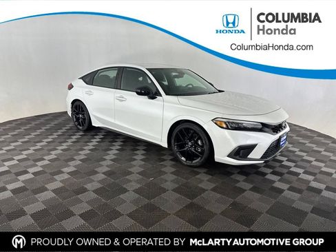 Used 2023 Honda Civic Sport image 1