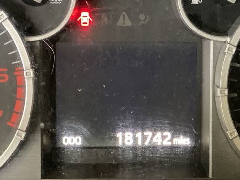 Used 2014 Toyota Tundra Platinum image 18