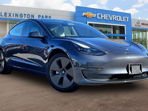 Used 2023 Tesla Model 3 Long Range image 1