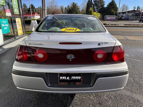 Used 2004 Chevrolet Impala w/ Preferred Equipment Group image 7