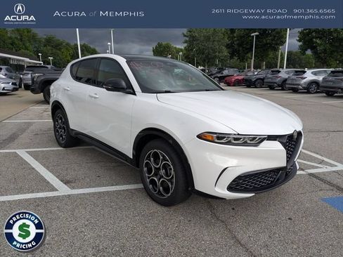 Used 2025 Alfa Romeo Tonale w/ Premium Package AWD/4WD image 9