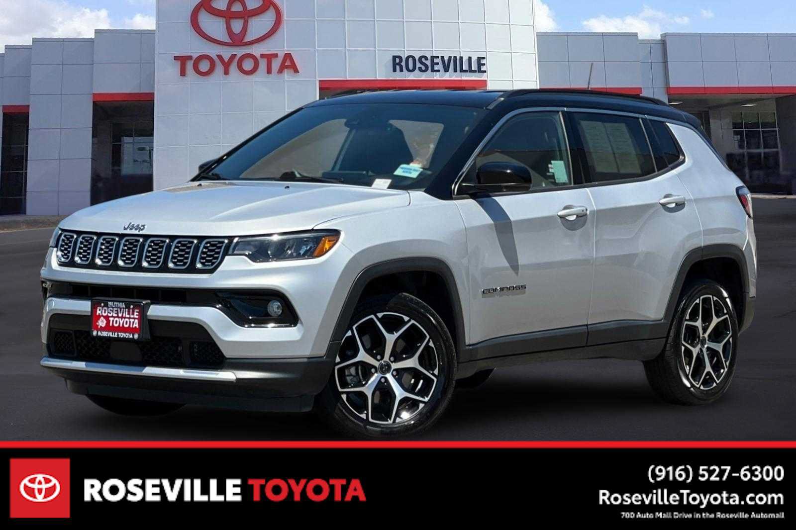 Used 2025 Jeep Compass Limited AWD/4WD image 1
