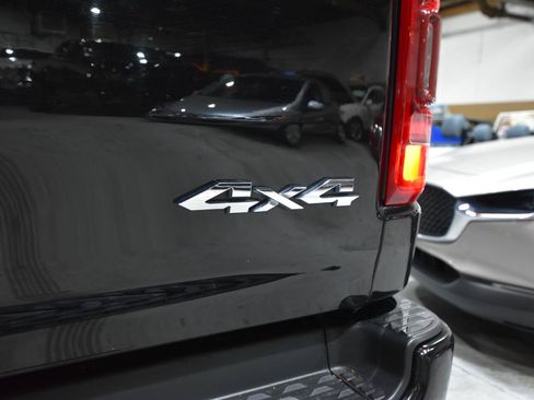 Used 2019 RAM 1500 Limited AWD/4WD image 14