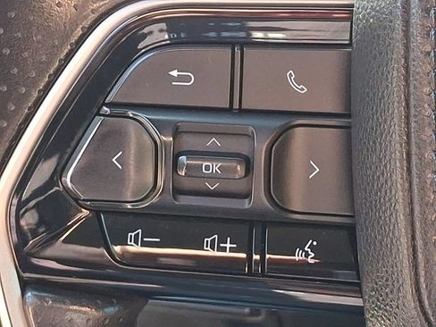 Used 2024 Toyota Tundra SR5 w/ SR5 Convenience Package AWD/4WD image 21