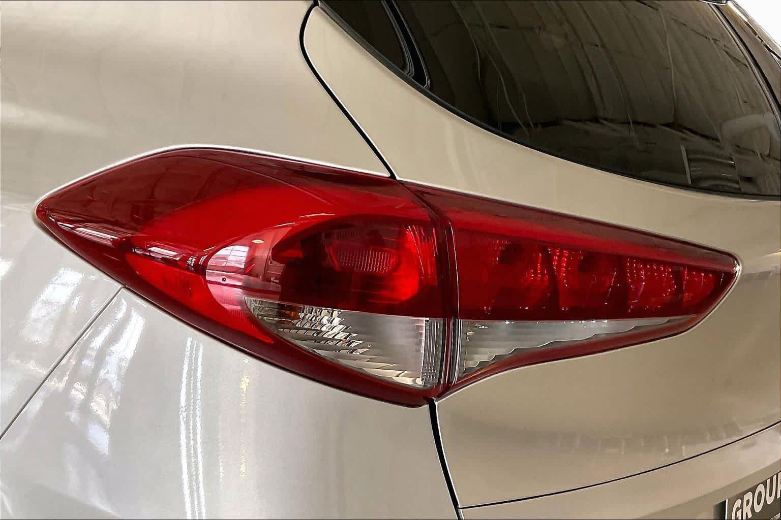 Used 2018 Hyundai Tucson SEL Plus AWD/4WD image 25