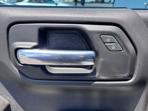 Used 2022 Chevrolet Silverado 1500 Custom RWD image 16