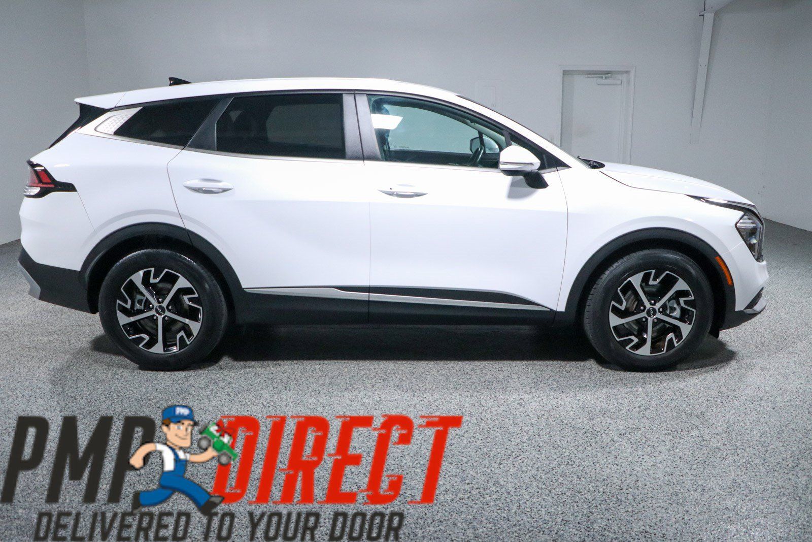 Used 2023 Kia Sportage EX FWD image 6