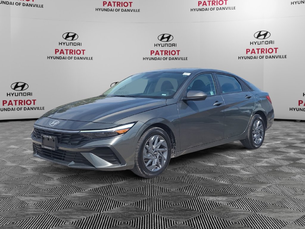 Used 2024 Hyundai Elantra SEL FWD image 7