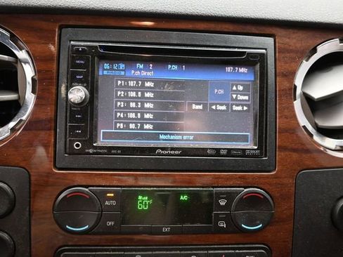 Used 2008 Ford F250 4x4 Crew Cab Super Duty image 17