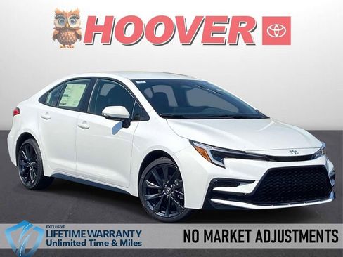 New 2026 Toyota Corolla SE FWD image 1