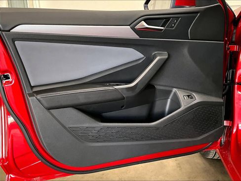 New 2026 Volkswagen Jetta SE image 23