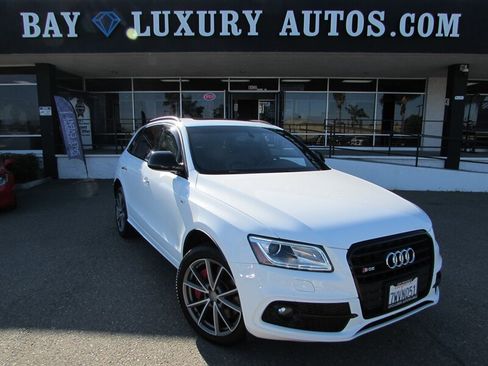 Used 2017 Audi SQ5 Premium Plus image 1