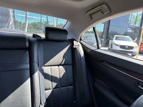 Used 2016 Lexus ES 350 FWD image 19