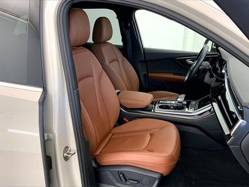 Certified 2023 Audi Q7 2.0T Premium w/ Convenience Package image 7