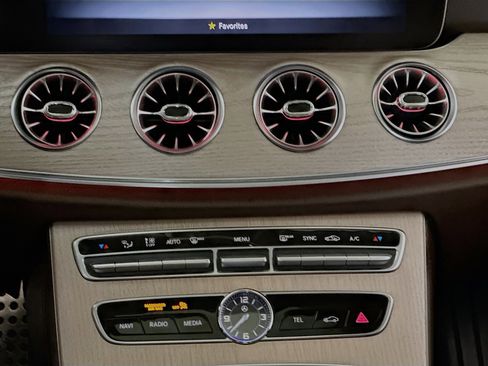 Used 2019 Mercedes-Benz CLS 450 4MATIC w/ Driver Assistance Package image 13