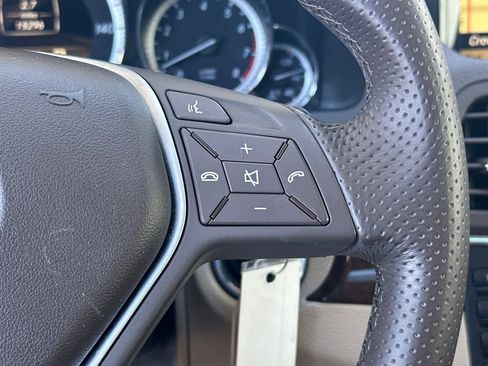 Used 2012 Mercedes-Benz E 350 Cabriolet image 27