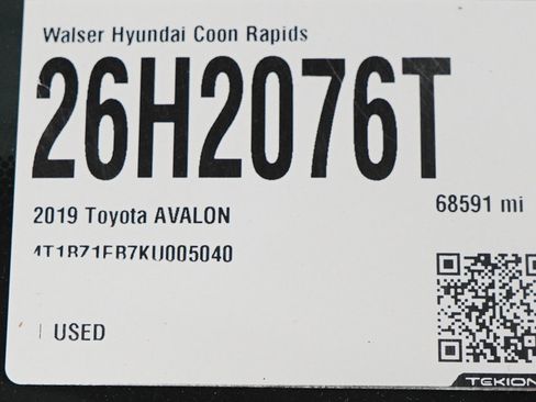 Used 2019 Toyota Avalon XSE w/ All Weather Liner Package FWD image 30