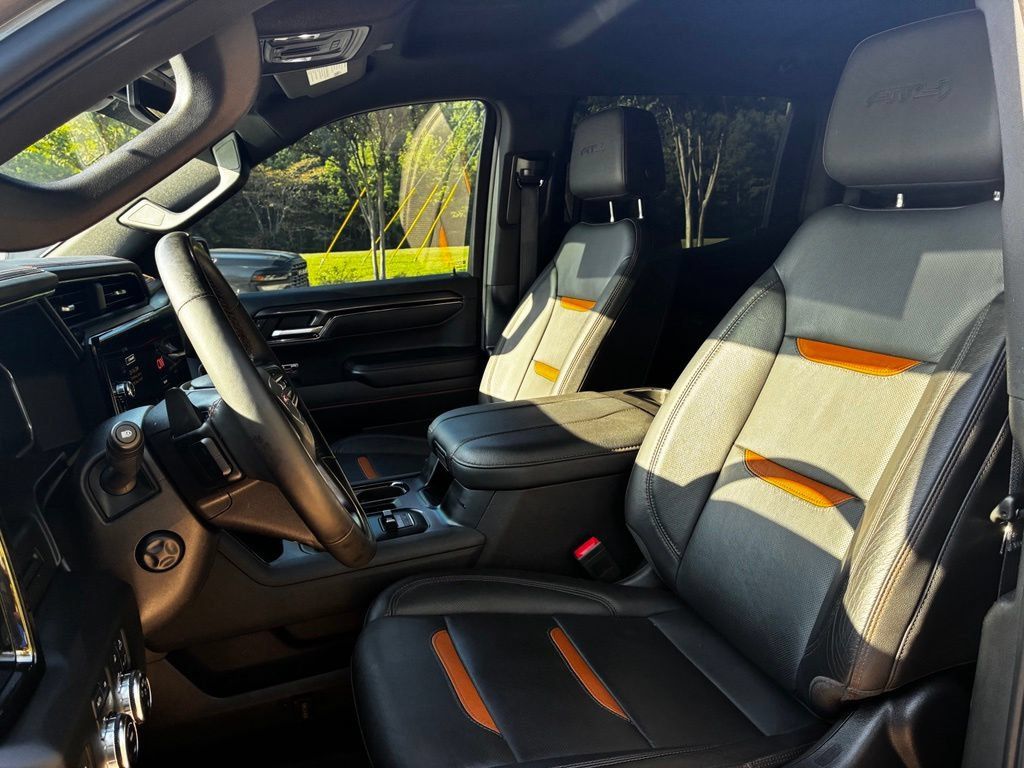 Used 2024 GMC Sierra 1500 AT4 w/ AT4 Preferred Package AWD/4WD image 21